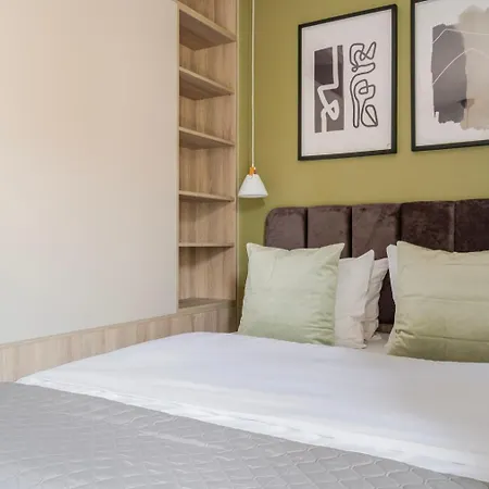 Blueground Nusle Balcony Nr Vysehrad Prg-75 Διαμέρισμα